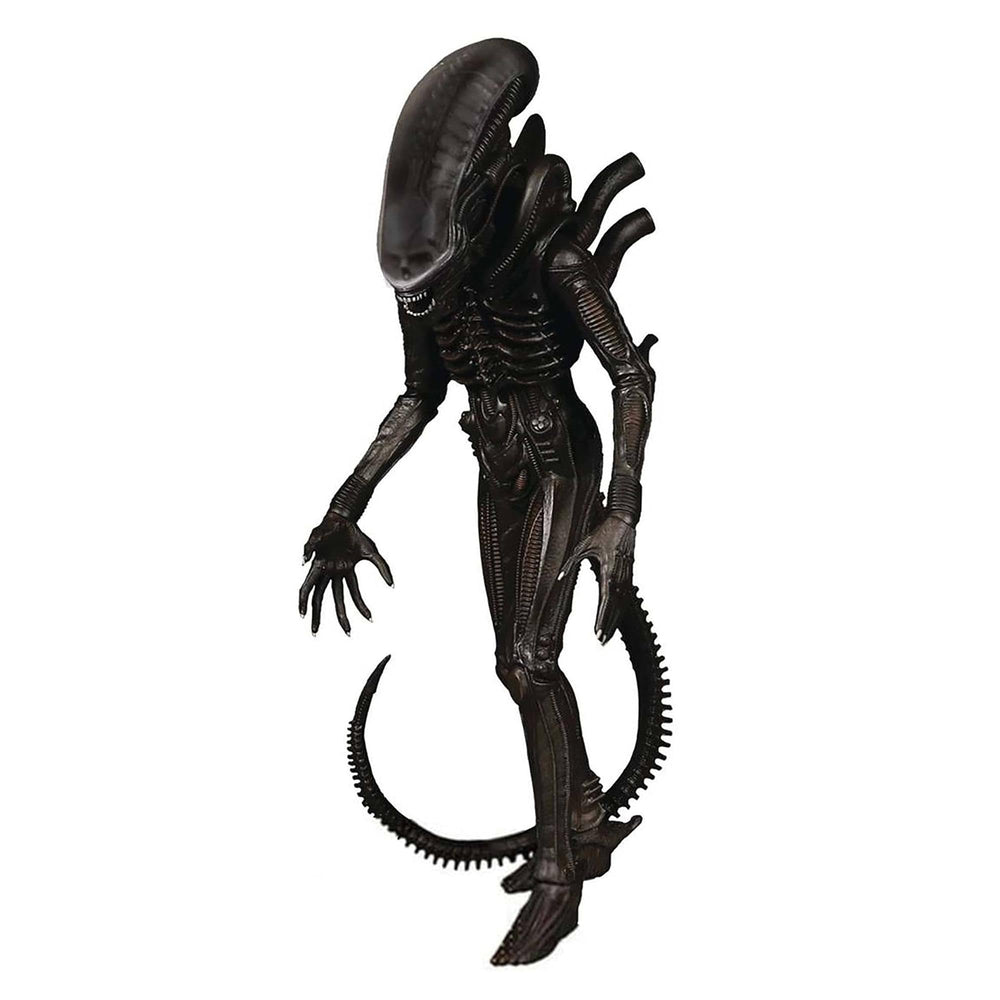 Mezco Alien One:12 Deluxe Action Figure on box-front display