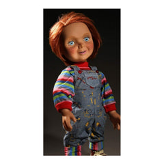 Mezco Chucky face sculpt true to film for display.