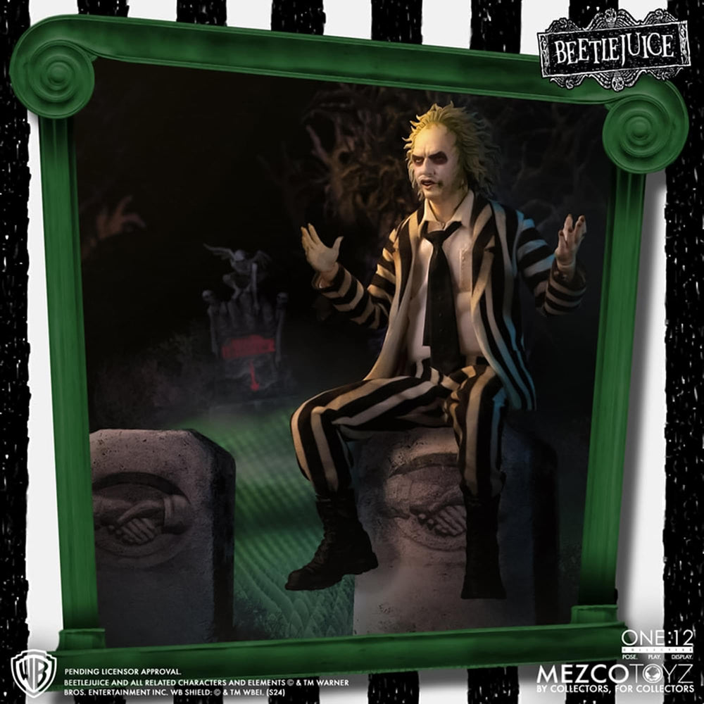 Mezco Toyz One:12 Beetlejuice showtime scene for cinema-inspired display