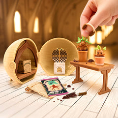 MGA's Miniverse Make It Mini Back to Hogwarts Harry Potter glasses accessory for detail