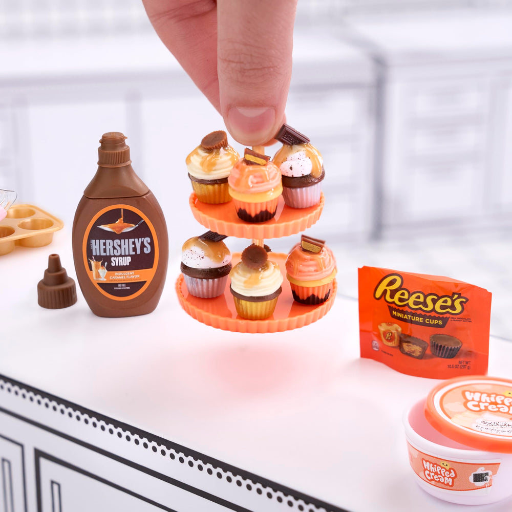Mini syrup bottles replica adds nostalgic detail to a Miniverse display.