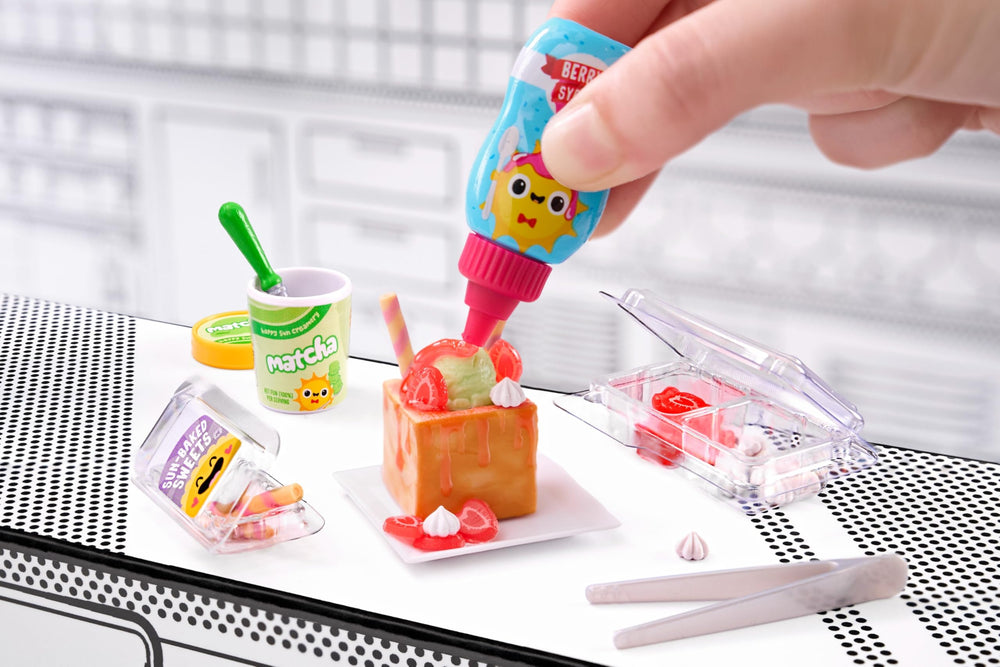 MGA's Miniverse Make It Mini Series 4 recipe card and guide enables accurate assembly