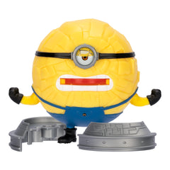 Lights and sounds bring the Despicable Me world to life during pretend sequences.