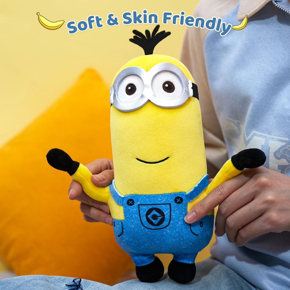 MINISO Kevin Minions plush, close-up fabric shows ultra-soft texture.