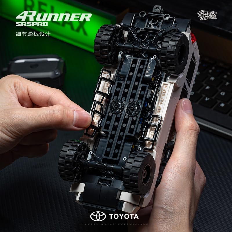 MOCBROPCS Toyota 4Runner display container box offers stylish storage.