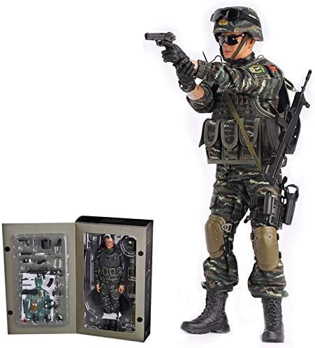 MoJyetli 1/6 Soldier pose for standout display.