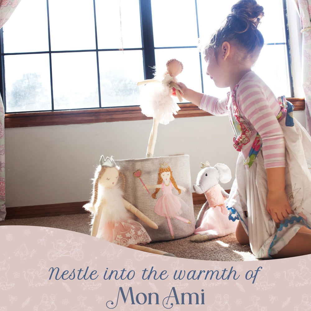 MON AMI Angel doll 15in side view shows balanced, display-friendly proportions.