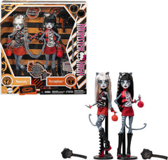Monster High Boo-original Creeproduction duo Meowlody and Purrsephone ready for imaginative play.