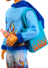 Monster High Heath Burns beach bag adds colorful storytelling props.