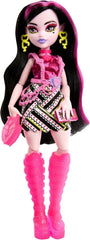 Draculaura styling pieces for mix-and-match outfits with 125+ looks.