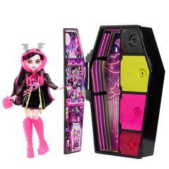 Monster High Draculaura Neon Frights locker opened for imaginative storytelling and easy storage.