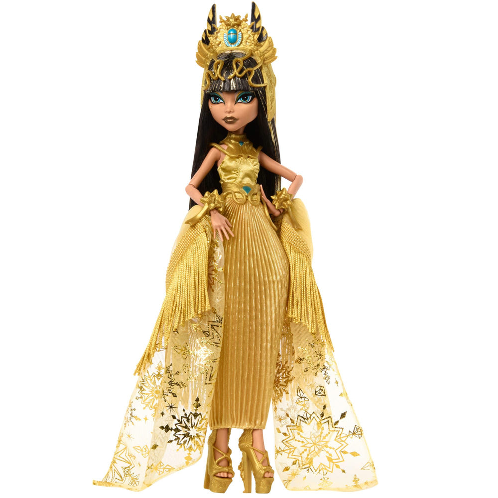 Gift-ready packaging and majestic presentation for Monster High winter release