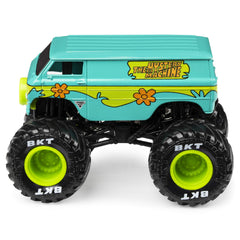 Monster Jam driver molded into seat adds realism for imaginative play.