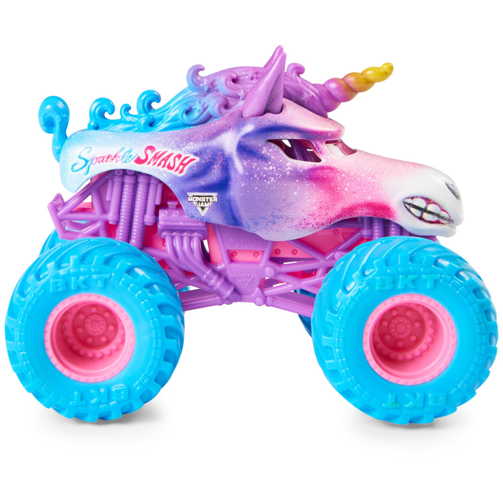Monster Jam Max-D vs El Toro Loco 1:64 scale trucks with lifelike detailing