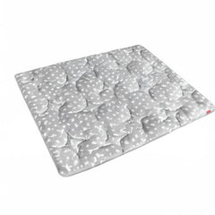 Moonsea gift-ready mat that enhances kid spaces with star decor.