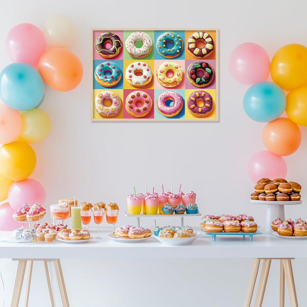 Motiloo donuts puzzle close-up with sprinkles and toppings for engaging concentration.