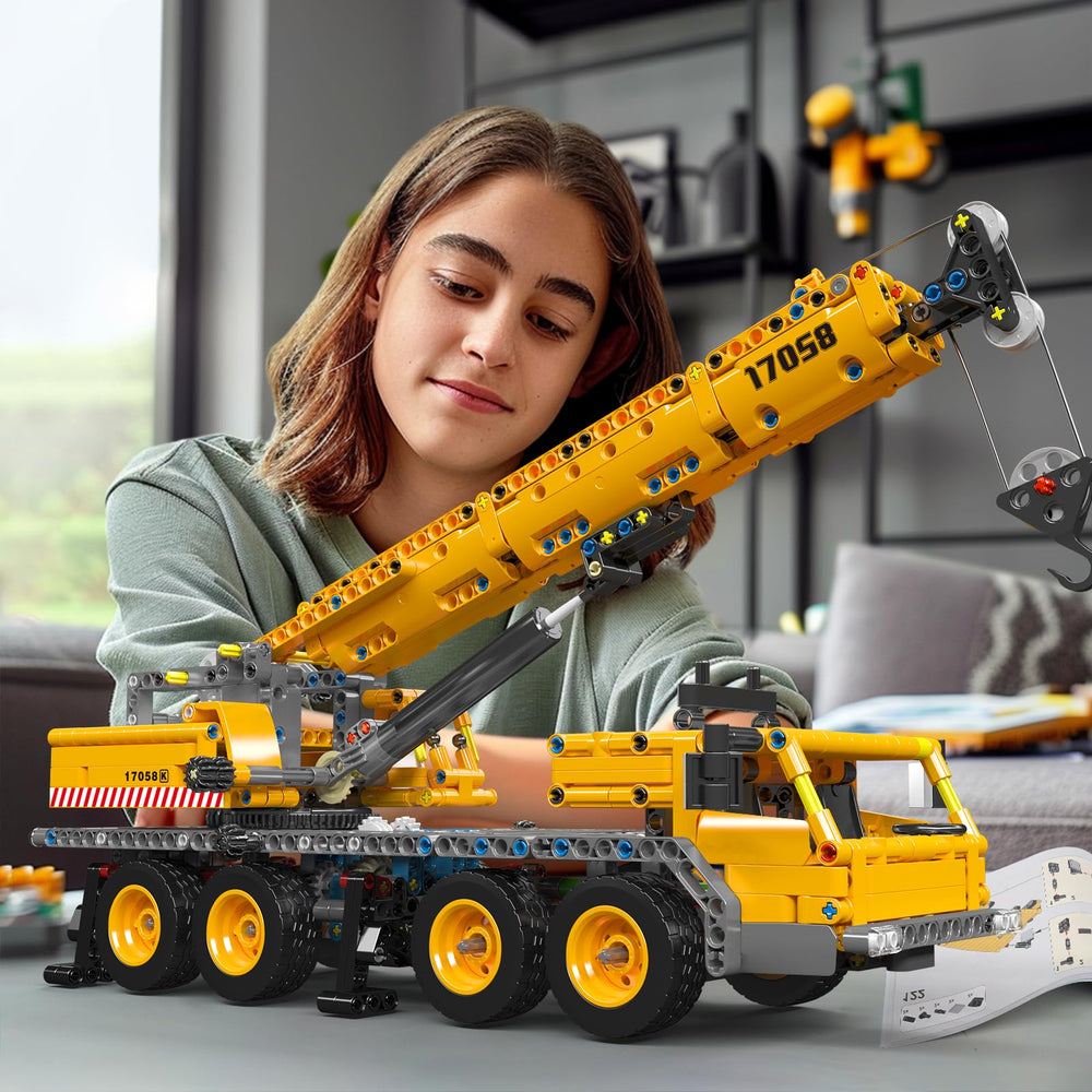 Mould King 17058 City Mobile Crane Truck crane and hook in action for dynamic storytelling