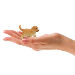 Muchfun hand-painted puppy figures designed for imaginative play.