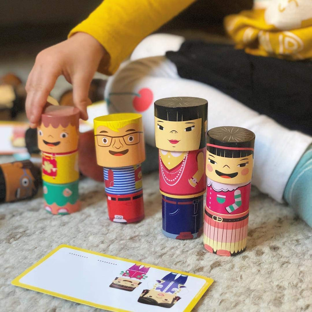 My Family Builders big legs provide stable figures for action scenes.