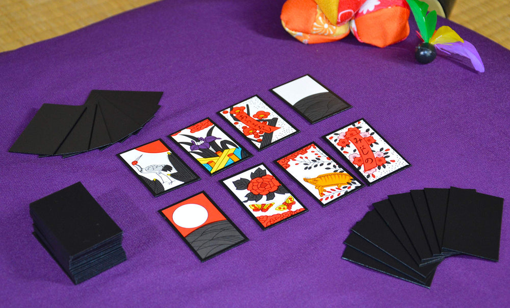My Pet Elephant Hanafuda deck with black-border edges for a refined look.