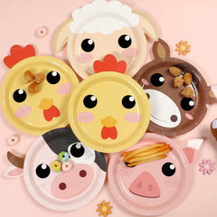Naozinebi chicken-shaped plates adding whimsy to farm parties