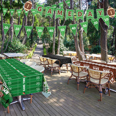 NatNarr football tablecloth rolled out shows a neat, disposable cover