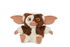 NECA Gizmo 6-inch plush eyes close-up captures endearing expression.