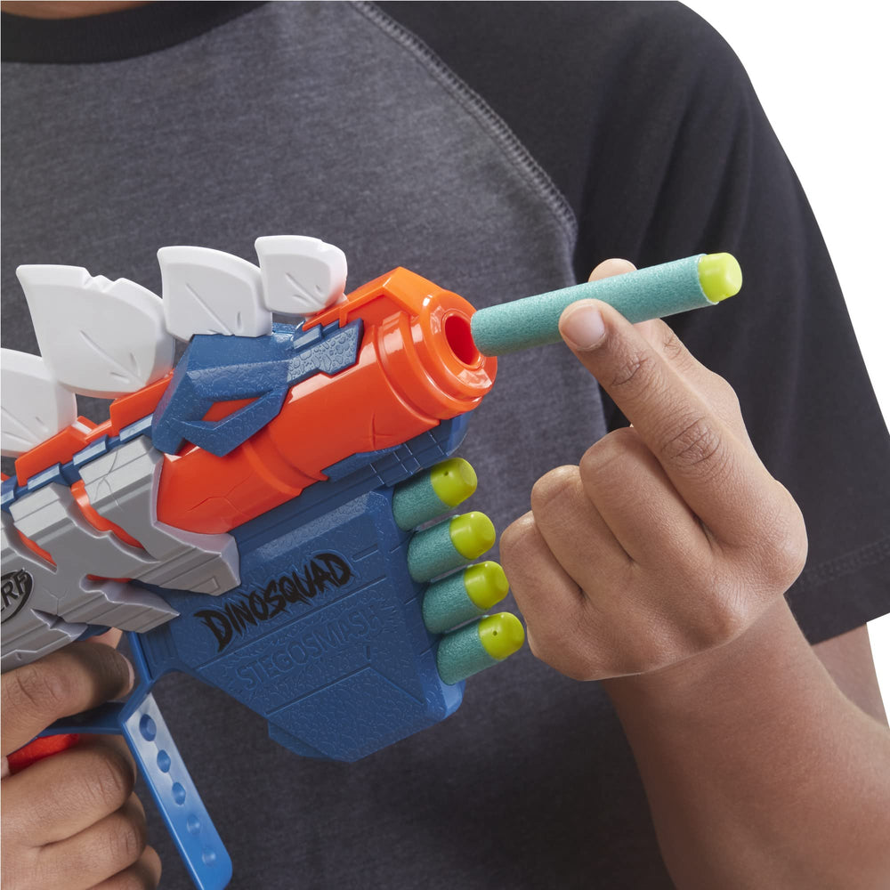 Nerf DinoSquad Stego-Smash blaster with included darts supports ready-to-play sessions.