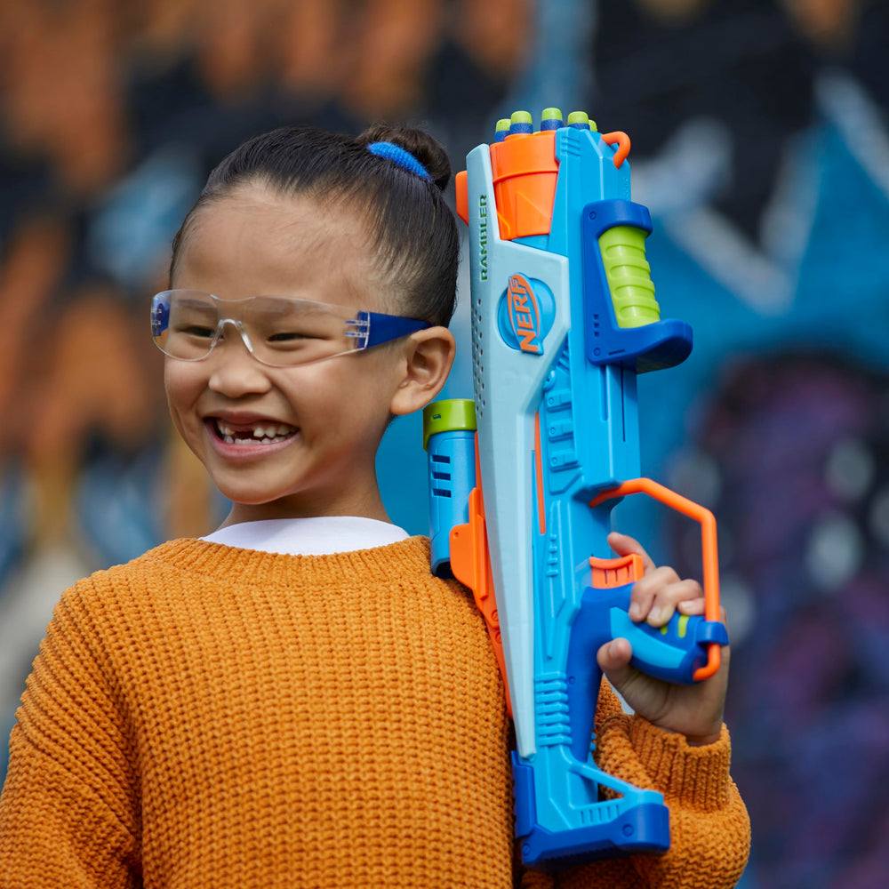 Nerf Elite Junior Rookie Pack oversized aimer to line up shots