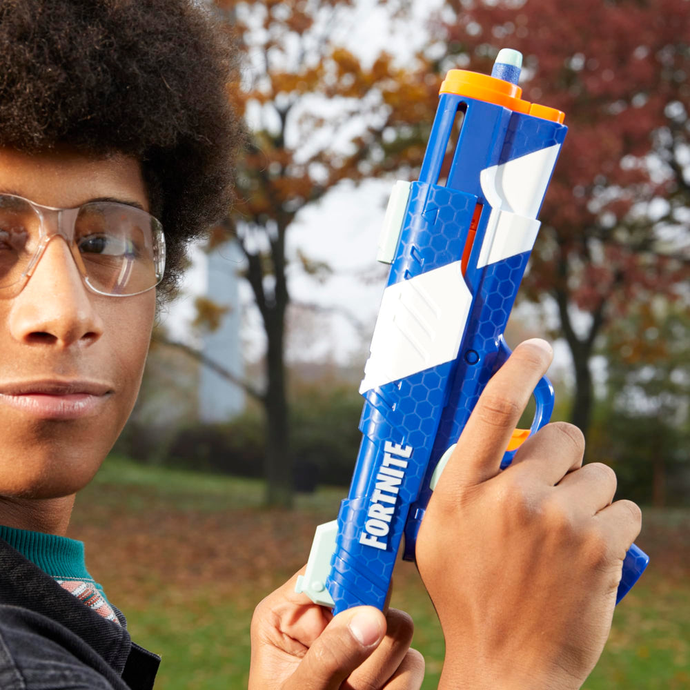 Front-loading darts setup for easy one-dart shots
