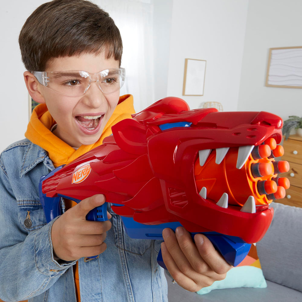 NERF Wild Lionfury indoors-friendly blaster for quick, imaginative battles.