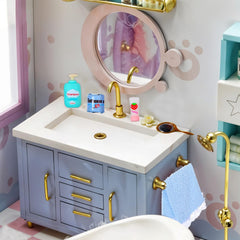 Neyauo toothbrush enhances authentic micro bathroom arrangements.
