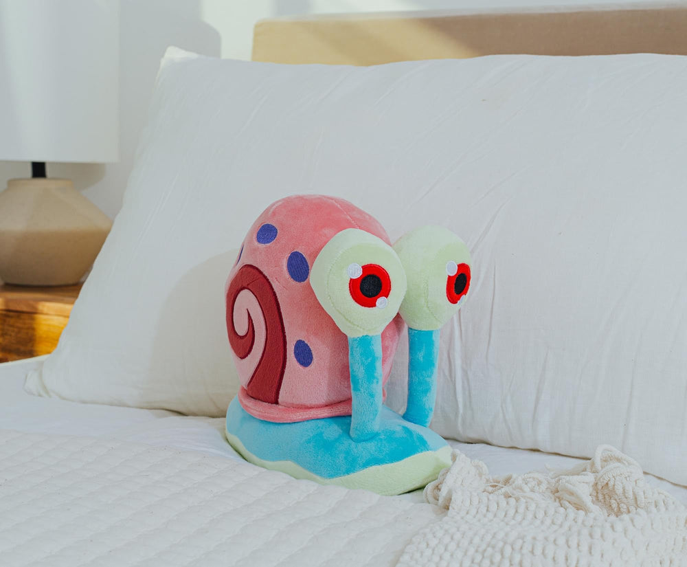 Close-up Gary snail plush expression for imaginative underwater adventures.