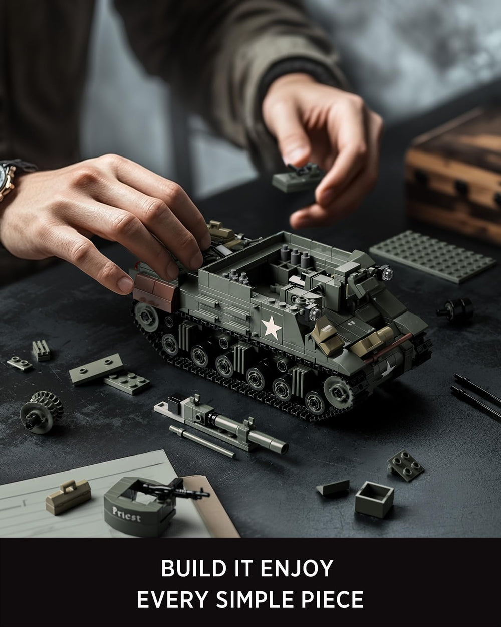 Nifeliz M7 Priest tank model featuring shells and rear tools for authentic detailing