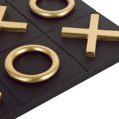 NIKKY HOME 3D X and O pieces add tactile fun during play.