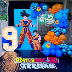 NISOCY glue dots help secure small balloons flawlessly.