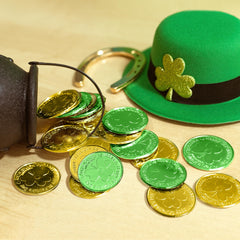 OHHOME reusable plastic coins stay bright for repeated holiday use.