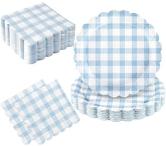 Oigco light blue plates with scalloped edges for elegant table decor.