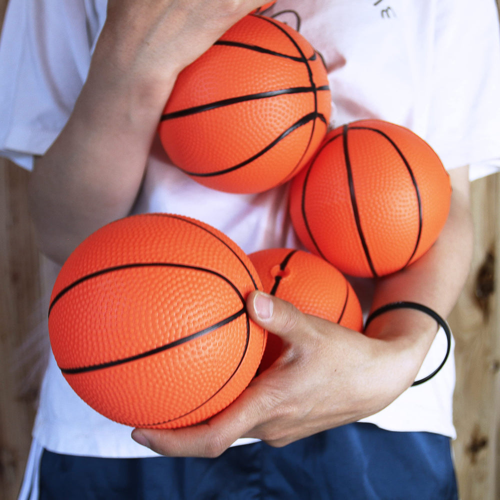 Oleitodh indoor-outdoor play setup ideal for quick games