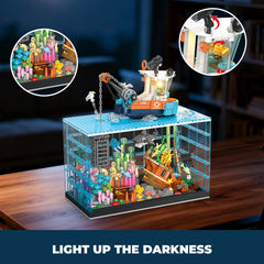 OQMI Fish Tank Building Set jellyfish figure adds color and movement.