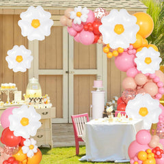 Ouddy Party balloon plum clips help secure the garland quickly.