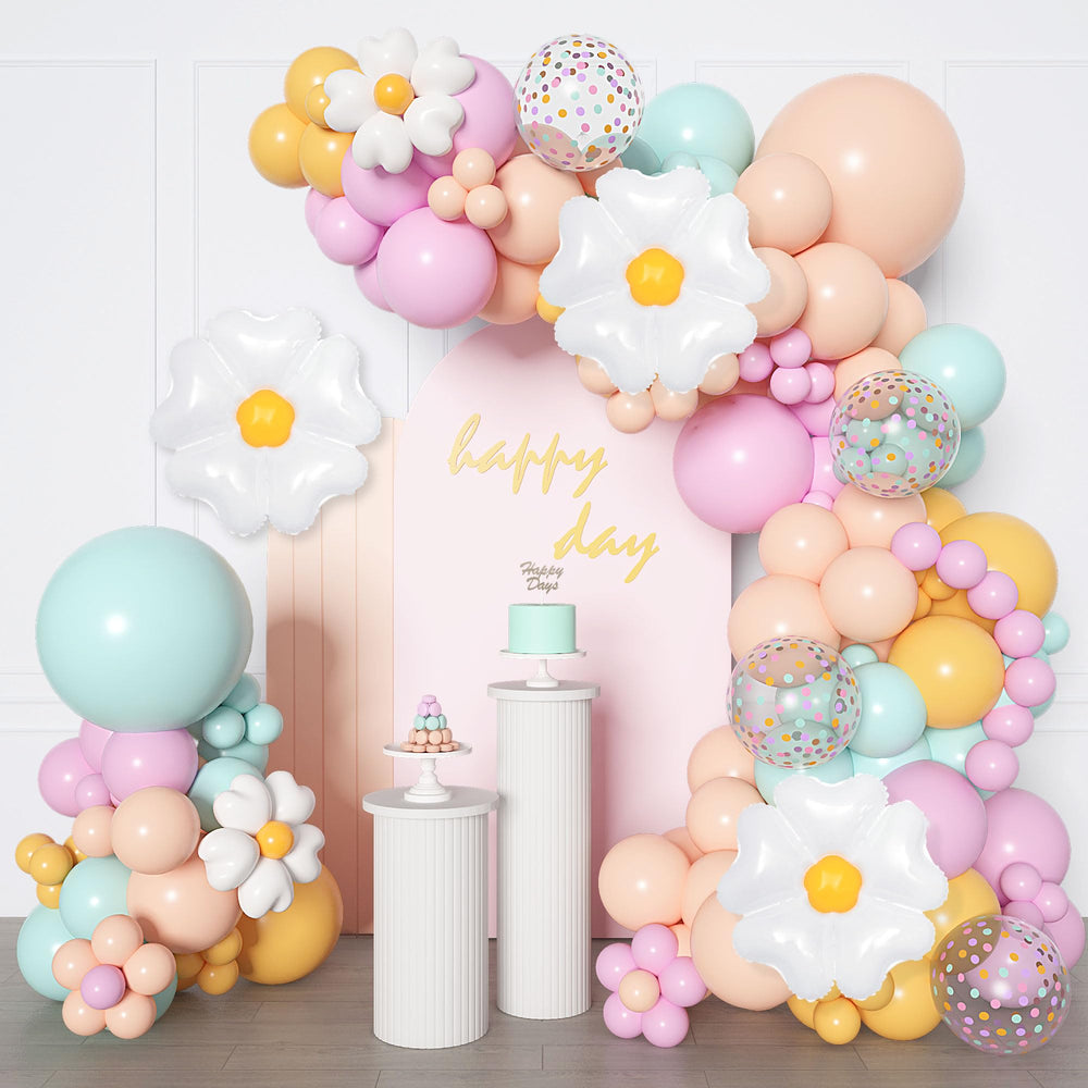 Ouddy Party premium latex balloons feel thick and safe for gatherings.