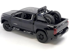 OUNAN Tundra diecast removable wheel rack adds authentic versatility for display.