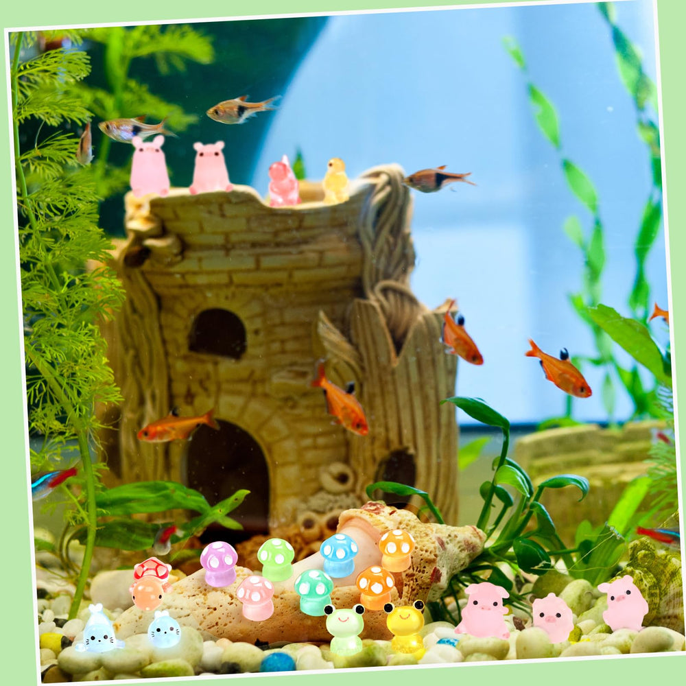 Outus small turtles decorate garden landscapes with soft luminescence.