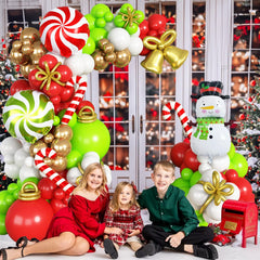 Paeyeq white 10-inch balloons add crisp contrast to the garland.