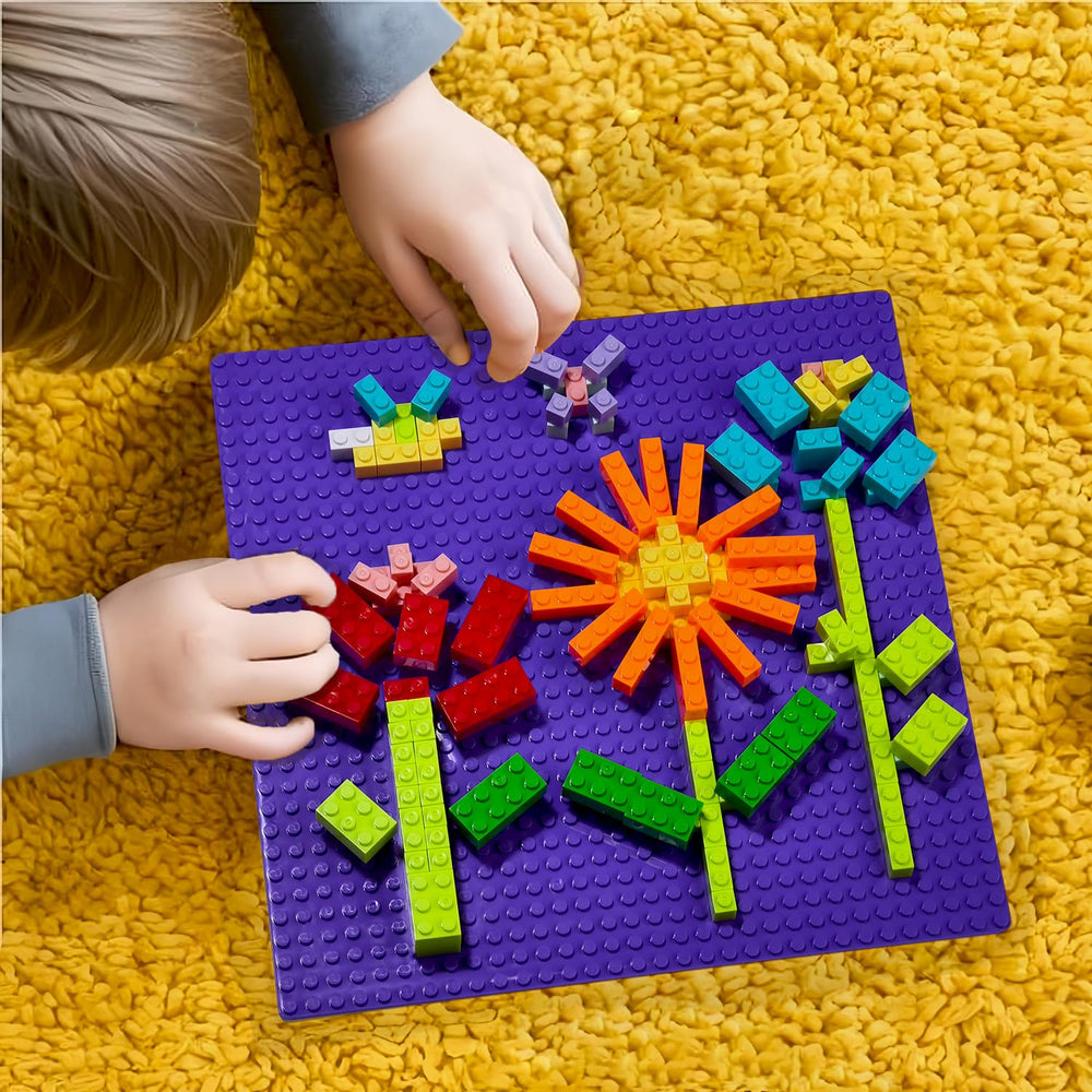 Pairez Toys Classic Baseplate sturdy foundation supports durable builds and stable play surfaces.