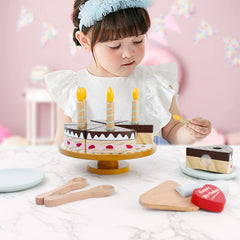 PairPear serving knife with slices adds realistic party serving moments.