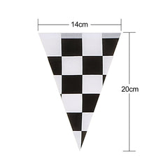 Pangda racing theme pennant setup adds dynamic flair to birthday events.