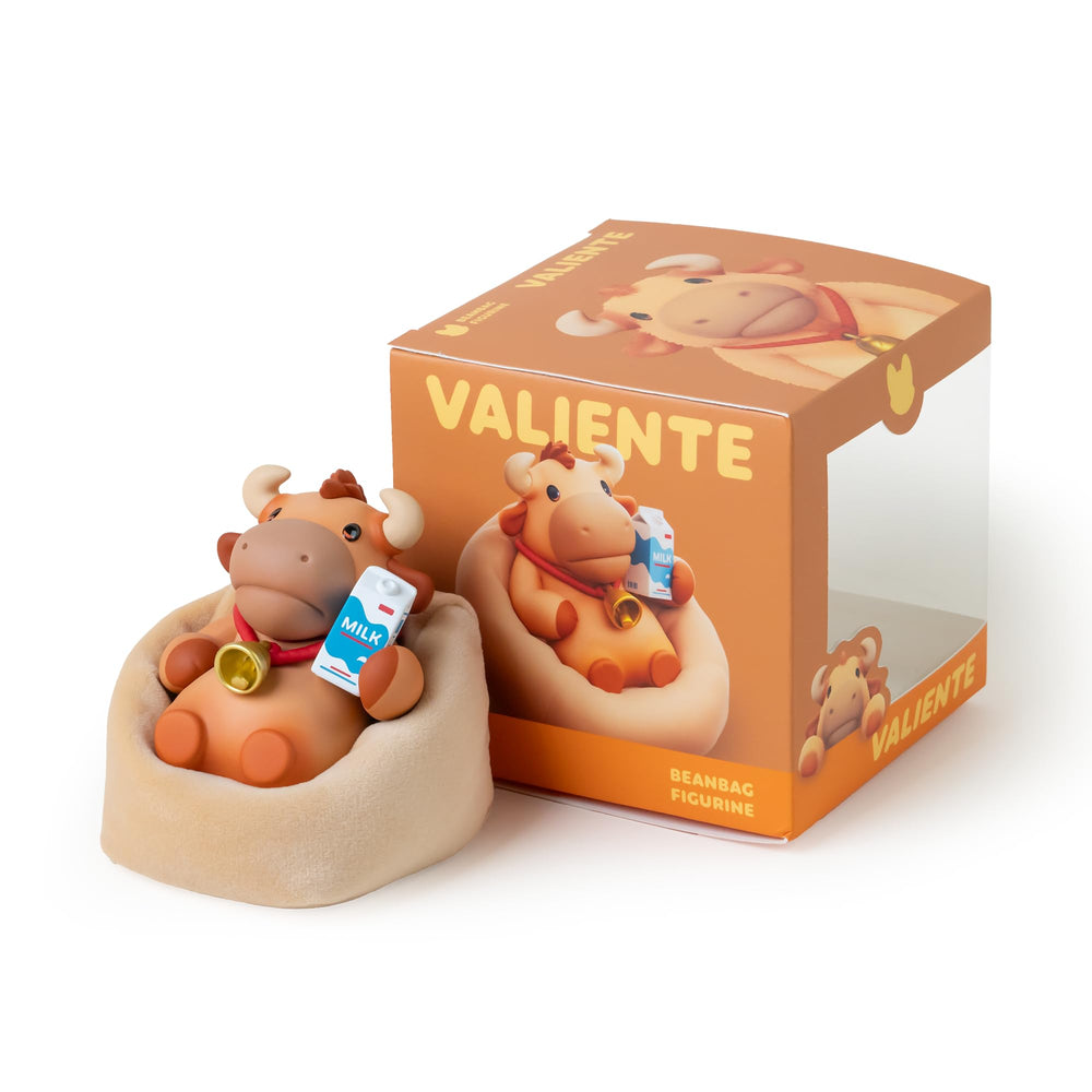 Win Series collection pairs Valiente with other figures for display