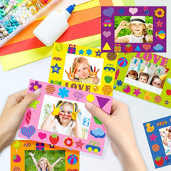 Party Greeting kids craft activity set boosts creativity and bonding.
